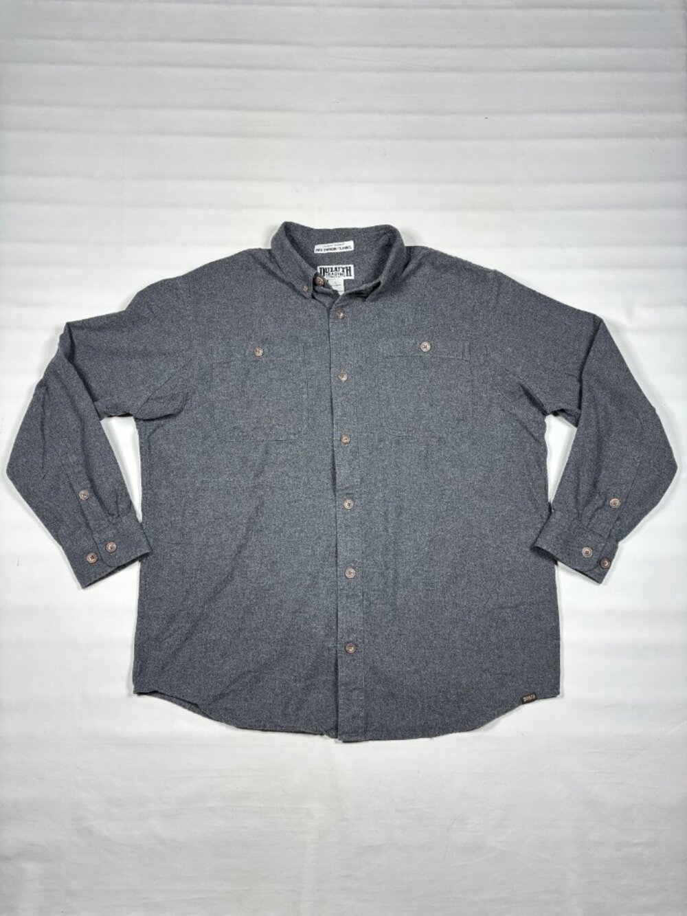 Duluth Trading Co Men's Large Relaxed Fit Heather Grey Free Swingin' Flannel L